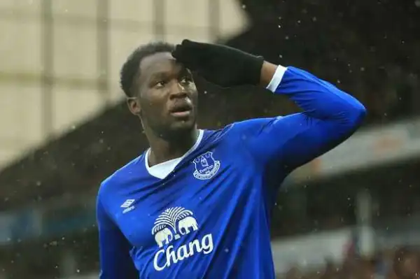 Chelsea fans react to Lukaku rumours